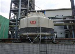 眉山GL-300T冷卻塔安裝現(xiàn)場(chǎng)，安裝地四川惠盛新能源有限公司